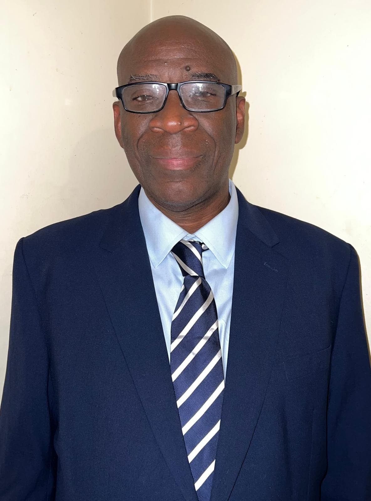 Dr Sam Jenfa